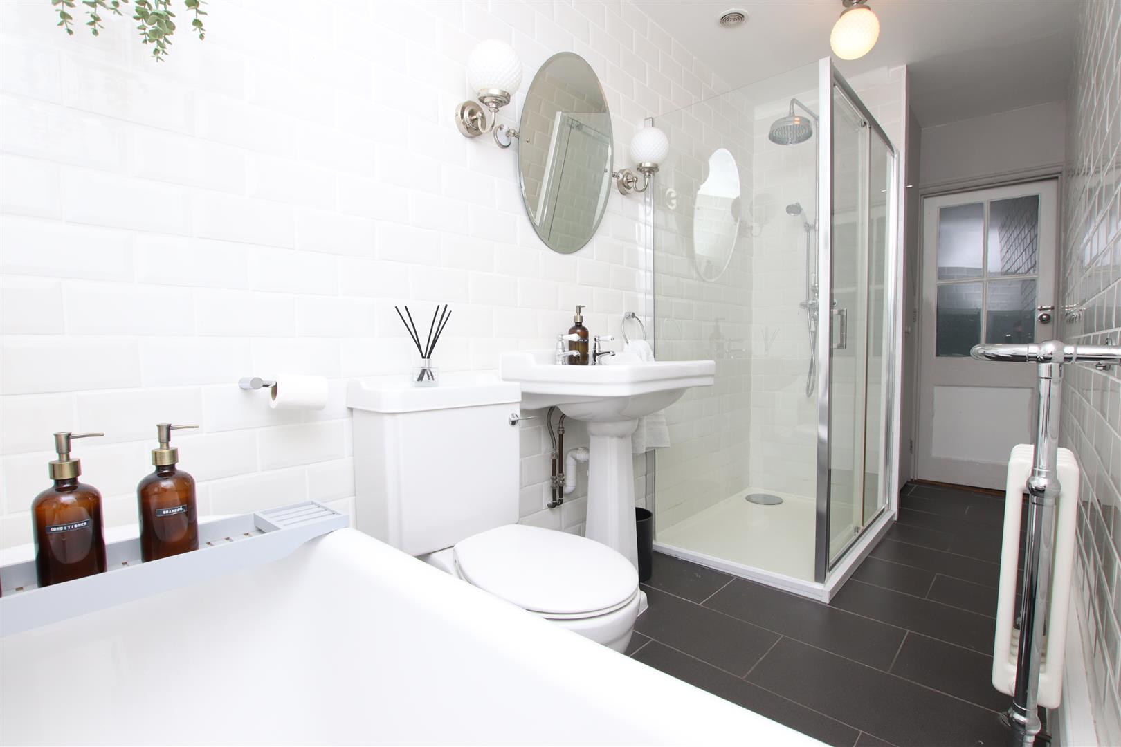 Grosvenor Place, Bath, BA1